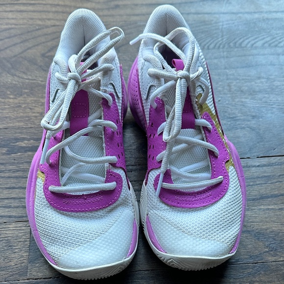 Under Armour Other - Under Armour Jet 23 Girl's Basketball Shoes Size 3.5Y Vivid Magenta/Gold/White
